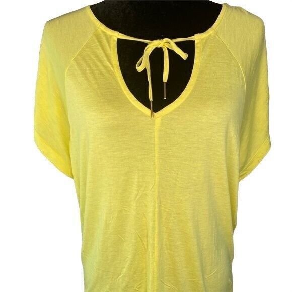 Gap Maternity Yellow Short Sleeve Top- Size Medium - Picture 1 of 3